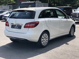 Auto Familiar Compacto de Lujo, Híbrido Enchufable B250e 2020-2024, Usado en Buen Estado, Automático, para Exportación Mundial - Product Image 1