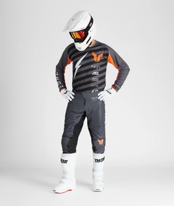 ชุดแข่งมอเตอร์ไซด์ของผู้ชายชุดแข่งรถมอเตอร์ไซด์ออกแบบใหม่โดยหนังแท้กันลมขนาดพิเศษ - Product Image 6