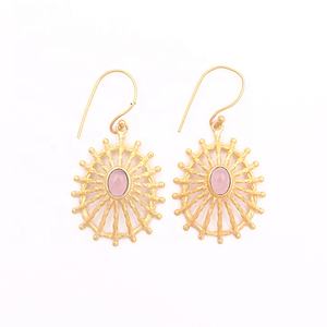 Pendientes de piedras preciosas de labradorita chapados en oro de diseñador, estilo de gota de corte ovalado gris, gancho de joyería colgante, pendientes de labradita de moda - Product Image 4