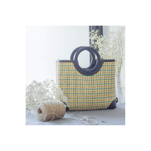 Sacs en rotin femmes de bonne qualité avec poignées artisanat naturel conceptions personnalisées fabriquées au Vietnam fabricant - Product Image 1