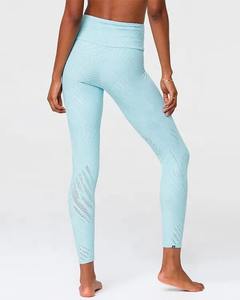 Legging de fitness pour femmes de bonne qualité de différentes tailles Legging pour femmes fabriqué au Pakistan Legging pour femmes de haute qualité fabriqué au Pakistan - Product Image 4