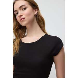 Camiseta corta - Product Image 3