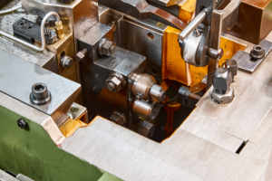 Konfu ไต้หวันเครื่องทำสกรูอุตสาหกรรม - Product Image 3