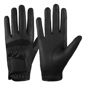 Conceptions à la mode Gants de golf en peau de mouton sur mesure pour hommes Matériaux durables Gants respirants confortables avec entièrement personnalisés - Product Image 4