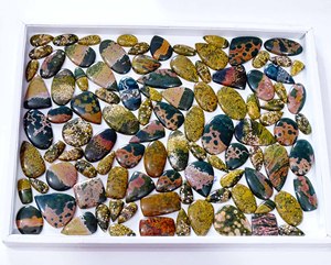 Piedra Preciosa de Jaspe Oceánico Natural de Alta Calidad AAA+, Cabujón Suelto de Cuarzo de Forma Mixta para la Fabricación de Joyas - Product Image 4