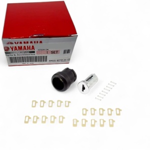Ensemble de serrures monobloc Yamaha 59C-281C0-00-00 à clé unique pour top-cases de motos urbaines - Product Image 1