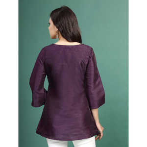 Top de Punto Plisado con Bordado Floral Color Vino para Mujer - Product Image 3