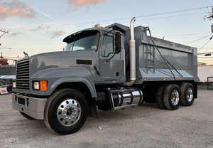 Camión Volquete Mack Pinnacle CHU613 Usado en Buen Estado, 2019, Transmisión Manual de 10 Velocidades, Listo para Enviar - Product Image 3