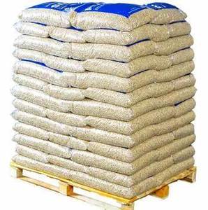 Granulés de bois En Plus A1 d'Estonie 6mm, briquettes de bois de chauffage, sciure de bois, pin, acacia, bois dur, emballés en sac, biomasse - Product Image 2