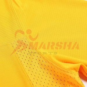 เสื้อฟุตบอลคุณภาพพรีเมียม ผ้าคุณภาพสูง แบรนด์ใหม่ พิมพ์ลายแบบซับลิเมชั่น ขายส่ง ออกแบบเองได้ สำหรับผู้ชาย ชุดฟุตบอลสำหรับนักเตะมืออาชีพ - Product Image 3