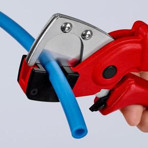 Coupe-tuyau flexible Knipex pour tuyaux multicouches - Product Image 4
