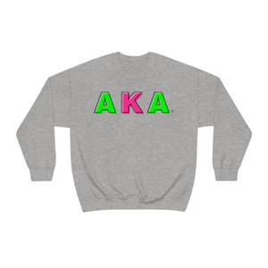 เสื้อสเวตเชิ้ตคอกลมพิมพ์ลายตราสัญลักษณ์ AKA ระดับโลก ผ้าฟลีซพรีเมียม เสื้อผ้าสำหรับชมรมหญิงชาวกรีก เสื้อคอกลม AKA สีเทาเฮเธอร์แบบสั่งทำพิเศษ - Product Image 1