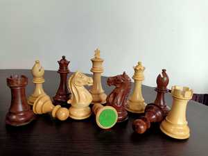 Piezas de Ajedrez de madera Premium de lujo hechas a mano de la mejor calidad, piezas de ajedrez de madera de torneo de alta exigencia de estilo moderno - Product Image 2