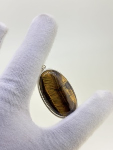 Amuleto Vintage Simple y Clásico de Plata de Ley 925 con Cabujón Facetado de Ojo de Tigre Natural para Mujer - Product Image 5