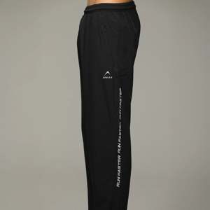 Pantalones Deportivos Casuales para Hombre, Cintura Elástica, Color Negro, Micro Twill, Poliéster 100% Algodón, Lavado de Color, Talla XL, Corte Recto - Product Image 4