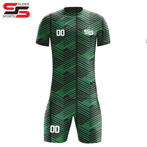 Conjuntos de uniformes de fútbol de poliéster 100% de alta calidad, fábrica de impresión por sublimación de tela de malla, servicio OEM de verano y otoño al por mayor - Product Image 3