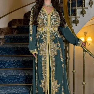 DERNIÈRE ET MAGNIFIQUE DESIGN DU TRAVAIL DE BRODERIE ZARDOZI SUR UNE ROBE CAFTAN VERT BOUTEILLE ÉLÉGANTE AVEC POUR LA FÊTE-WEAR & Mariage = 2024 - Product Image 1