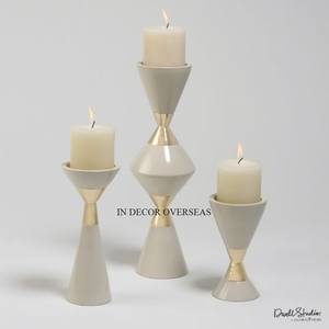 Bougeoir de décoration de pièce maîtresse de table en métal plaqué or de haute qualité de qualité supérieure d'Inde - Product Image 3