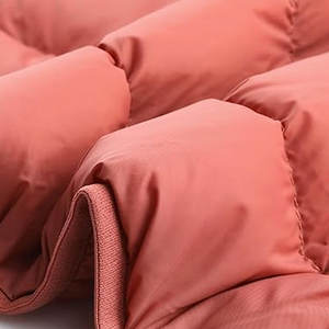 Veste d'hiver matelassée à capuche pour femme, ultra-légère, isolée, imperméable, pour les voyages, les activités de plein air et l'hiver - Product Image 5