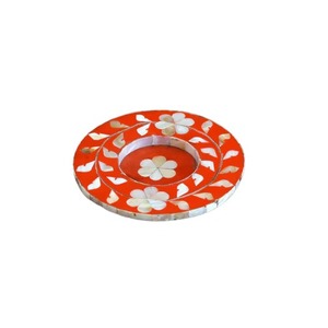 Posavasos de Madera de Ingeniería y Hueso de Búfalo con Diseño Floral de Conchas Marinas, Últimos Diseños de Artesanos Indios, Colección Maestro Clásico - Product Image 3