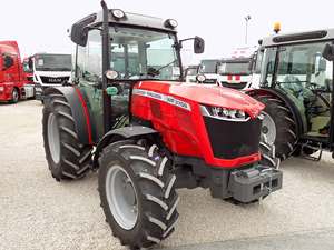 รถแทรกเตอร์ฟาร์มอเนกประสงค์ Massey Ferguson 160 แรงม้า ขับเคลื่อน 4 ล้อ เครื่องยนต์ดีเซล ระบบเกียร์ขับเคลื่อน ประสิทธิภาพสูง อายุการใช้งานยาวนาน สำหรับงานเกษตร - Product Image 1