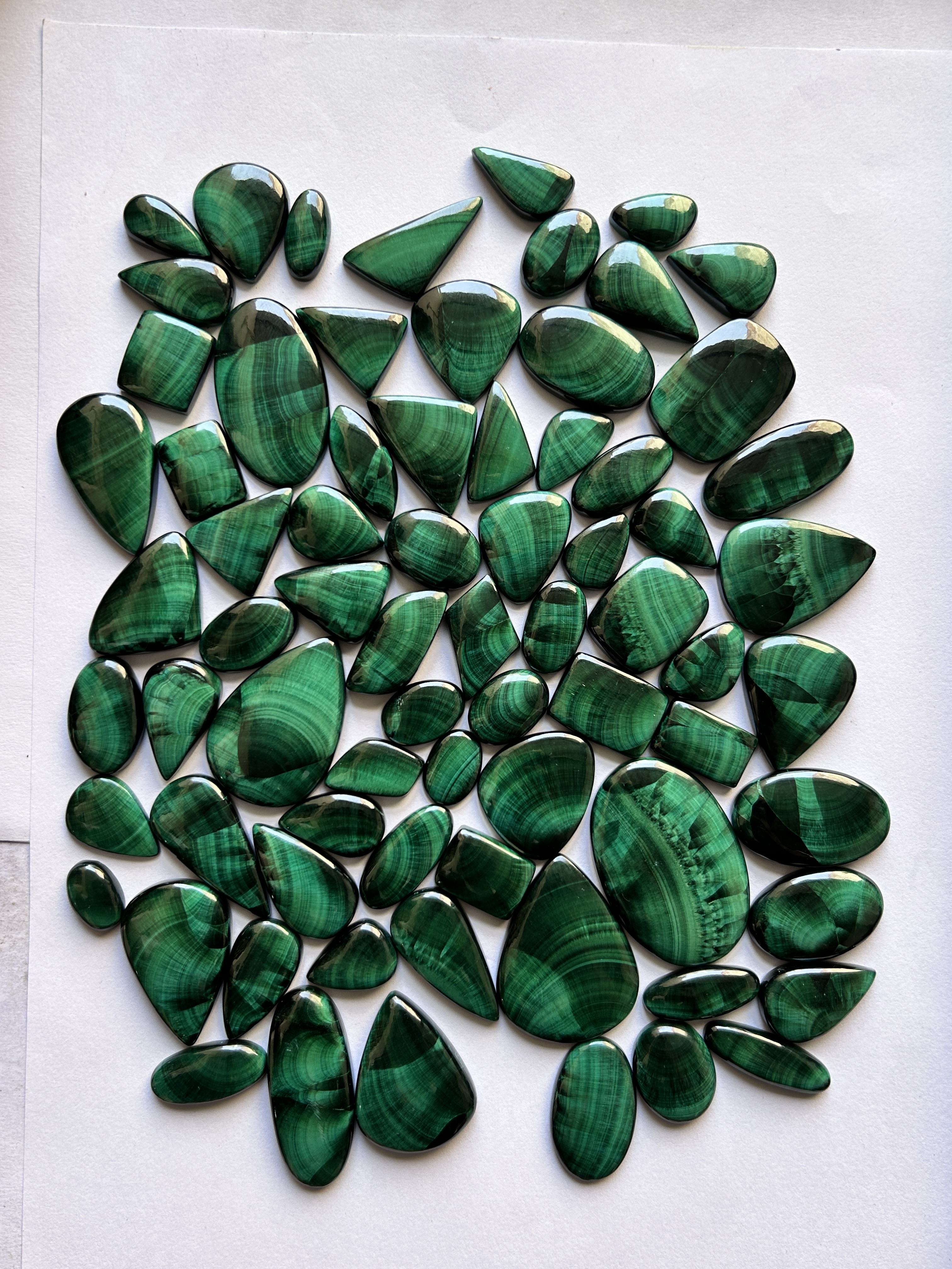 สีเขียว