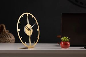 Reloj de mesa de metal con acabado dorado de latón AK con soporte rectangular a precio mayorista para decoración de escritorio de oficina/Decoración de mesa - Product Image 5