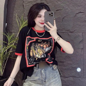 Camiseta de Mickey Mouse para Mujer, Tela de Algodón Suave y Transpirable, Estilo Casual, Perfecta para Combinar con Jeans, Faldas y Shorts - Product Image 4