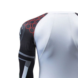 Top Design Rash Guard respirant pour hommes Vêtements de fitness de couleur personnalisée - Product Image 4