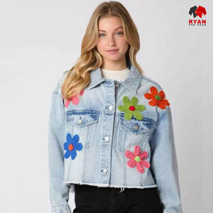 แจ็คเก็ตยีนส์ดีไซน์เฉพาะของ Ryan Pro Gear สำหรับผู้หญิง คุณภาพพรีเมียม ผ้าระบายอากาศได้ดี พร้อมโลโก้แบบกำหนดเอง - Product Image 2