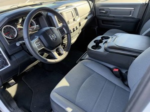 Limpiamente-Usado-2022- Ram- 1500-Clásico-Warlock- 4d-r-Tripulación-Cabina-5,6-FT-SB - Product Image 3