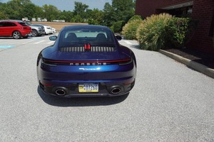 Porsche 911 Carrera S 2022, légèrement utilisée, construite avec soin - Product Image 2