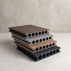 Tarima de WPC Sólida y Hueca Antideslizante Moderna, Tablas de Suelo Compuesto para Exteriores, Resistentes al Agua y a los Rayos UV, Venta al Por Mayor de Fábrica - Product Image 1