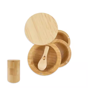 Caja de especias dividida de 3 neumáticos de madera con tapa giratoria y cuchara Herb & Spice Tool de Crescent Crafts - Product Image 2