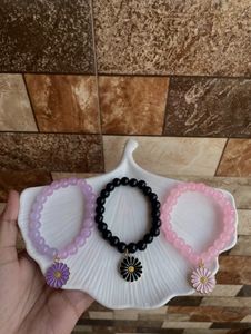 Shiny and Unique Charm <b>Bracelet</b>, Crack Beads <b>Bracelet</b>, Minimalist Glass beads <b>flower</b> <b>bracelets</b> - Product Image 4