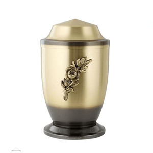 Nouveau design d'urne funéraire artisanale écologique en métal aluminium Décoration de la maison en laiton Décoration florale à feuilles dorées - Product Image 1