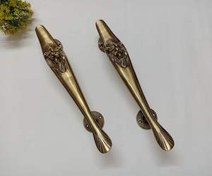 Manijas de Puerta de Latón Antiguo y Tiradores de Cajones de Latón, Herrajes de Metal Hechos a Mano y de Latón Macizo Vintage - Product Image 4