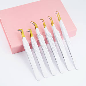 New Arrival Curved Classic Tweezer 90 Degree Diamond Grip Volume Eyelash Tweezer Fiber Tip Individual Lashes - Product Image 1