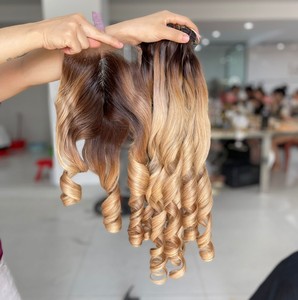 Cabello fino para bebé, Rubio de un solo donante, 613 hinchables mechones de cabello crudo para hacer pelucas a partir de cabello humano real al por mayor - Product Image 1