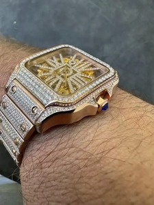 Montre pour homme en or jaune, style Hip Hop, sertie de moissanite et de diamants, boîtier carré, bracelet argenté, mouvement à quartz, montre de luxe et de style professionnel - Product Image 3