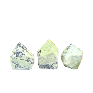 Serpentine Point Cut Base Crystal Point de haute qualité guérison beauté naturelle est un maître de décoration parfait pour la maison ou le bureau - Product Image 6