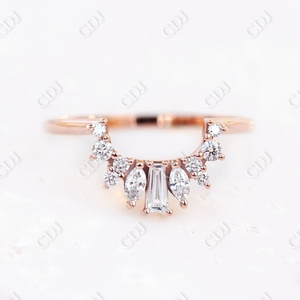 Bague de mariage incurvée vintage Moissanite effilée et taille marquise Bagues en or classique pour femmes Grossiste Bijoux de mariage - Product Image 1