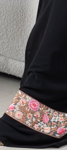 ชุดเดรสอาบายาลูกไม้ลายดอกไม้สไตล์ดูไบออกแบบได้ตามต้องการเป็นมิตรกับสิ่งแวดล้อมชุดเดรสสไตล์มุสลิมปักลูกไม้สวยงาม - Product Image 2