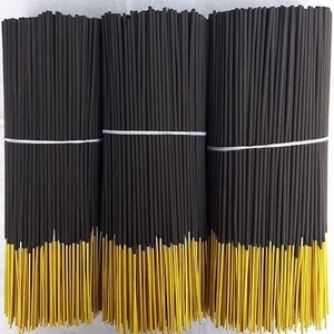 QUEMADOR DE INCIENSO CON RESINA DE GOMA EN POLVO DE CARBÓN DE COCO NEGRO CLARO/MAKKO/DAMAR BATU MATERIA PRIMA PARA INCIENSO A Jabalpur INDIA - Product Image 1