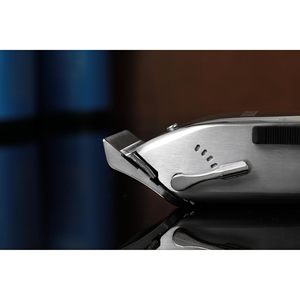 Tondeuse à cheveux sans fil professionnelle, lame de rechange en acier au carbone de haute qualité, alimentation USB électrique pour technologie de tondeuse, version US - Product Image 3
