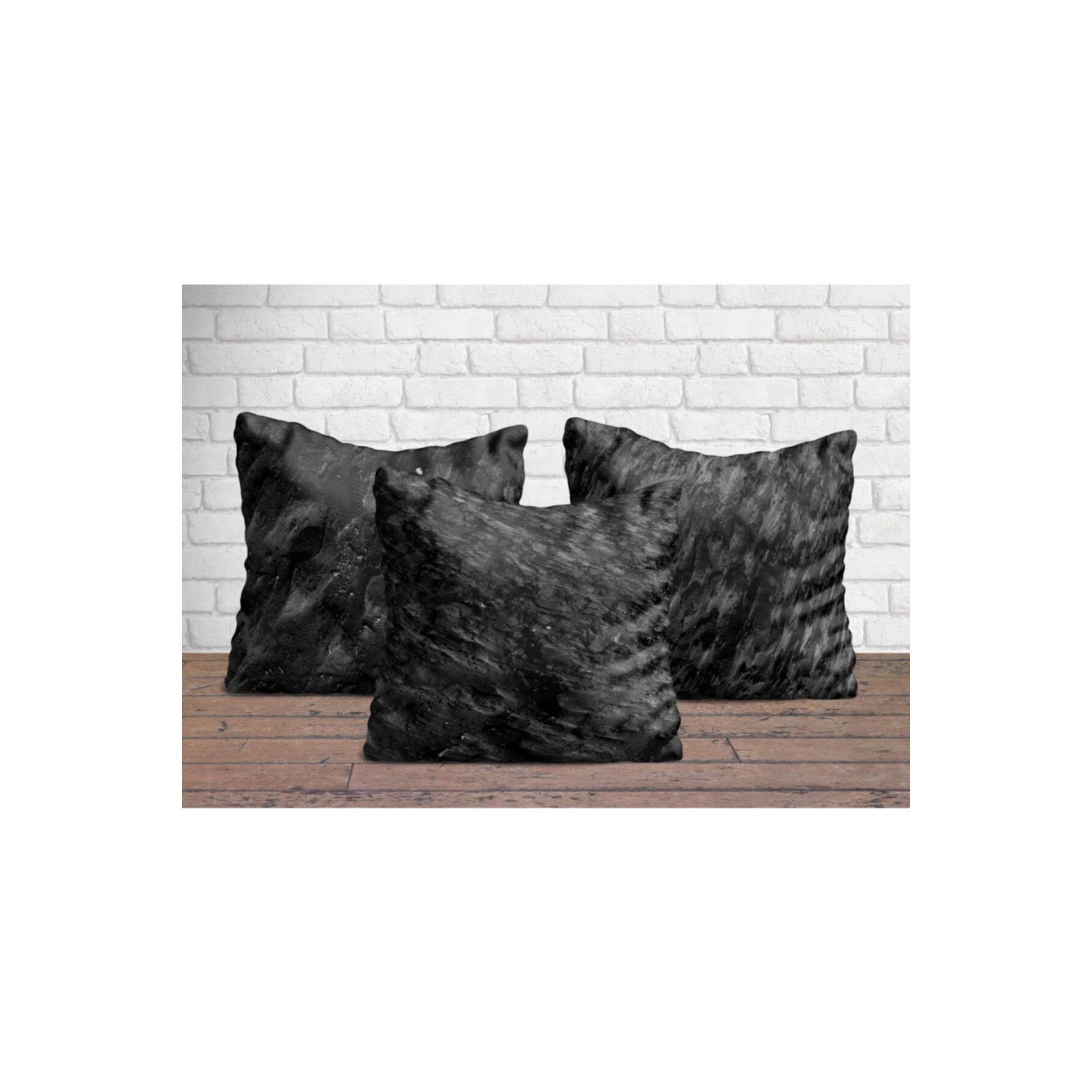 มีสีสัน