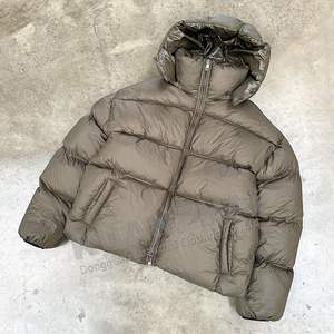 Blouson aviateur en cuir classique pour homme et femme, veste de vol élégante et légère - Product Image 1