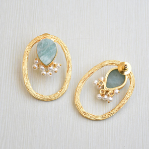 Boucles d'oreilles clous de qualité supérieure, ornées de pierres semi-précieuses, revêtement doré et fabrication artisanale de qualité supérieure. - Product Image 6