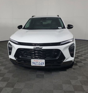 LIMPIO 2024 C H e V R o L E T Trax Activ FWD - Product Image 1