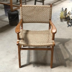 Silla de Comedor de Patio de Madera de Teca Moderna de Indonesia, Mimbre Tejido, Muebles de Madera Maciza para Exteriores, para Jardín, Terraza, Restaurante, Proyecto - Product Image 3